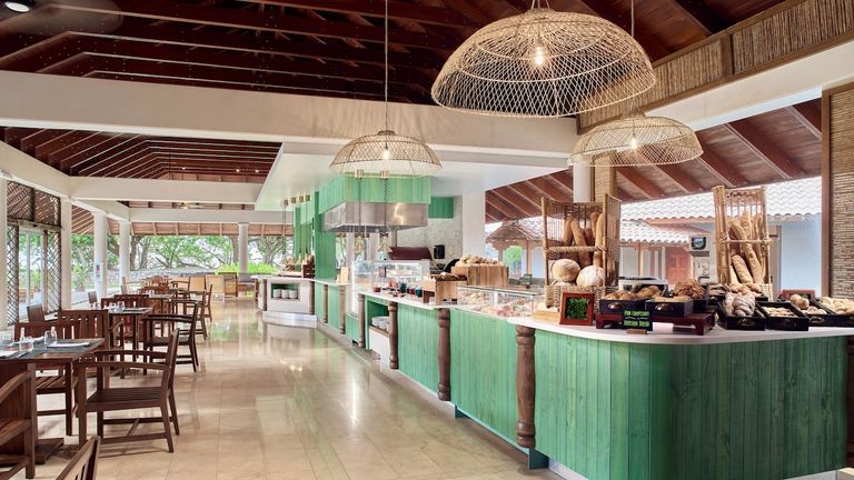 The extensive buffet at Mitra Market features local dishes alongside classic breakfast fare.