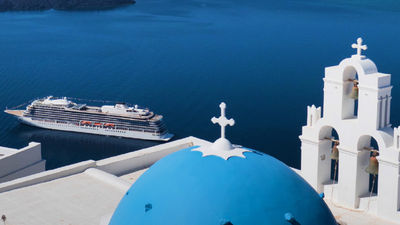 Viking Ocean Cruises will visit destinations such as Santorini, Greece. // © 2016 Viking Cruises 2