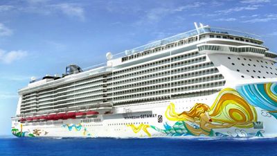 Despite being a sister ship to the Breakaway, the Norwegian Getaway has its own personality. // © 2014 Norwegian Cruise Line  2