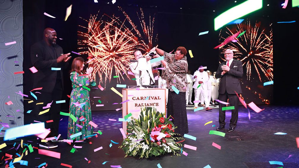 Carnival Christens Carnival Radiance