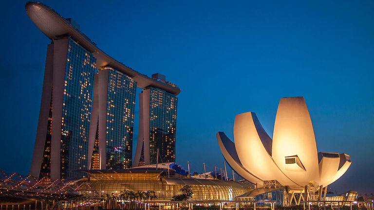 Guests may overnight at Singapore’s iconic Marina Bay Sands hotel.