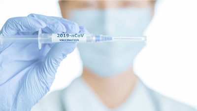 Agents and Clients Respond to New Cruise Vaccination Requirements