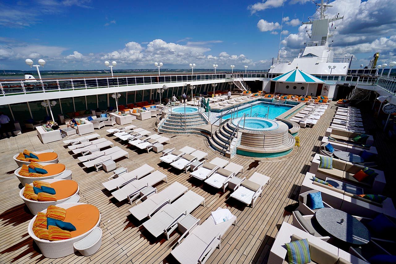 International Ocean Cruising Comes Home