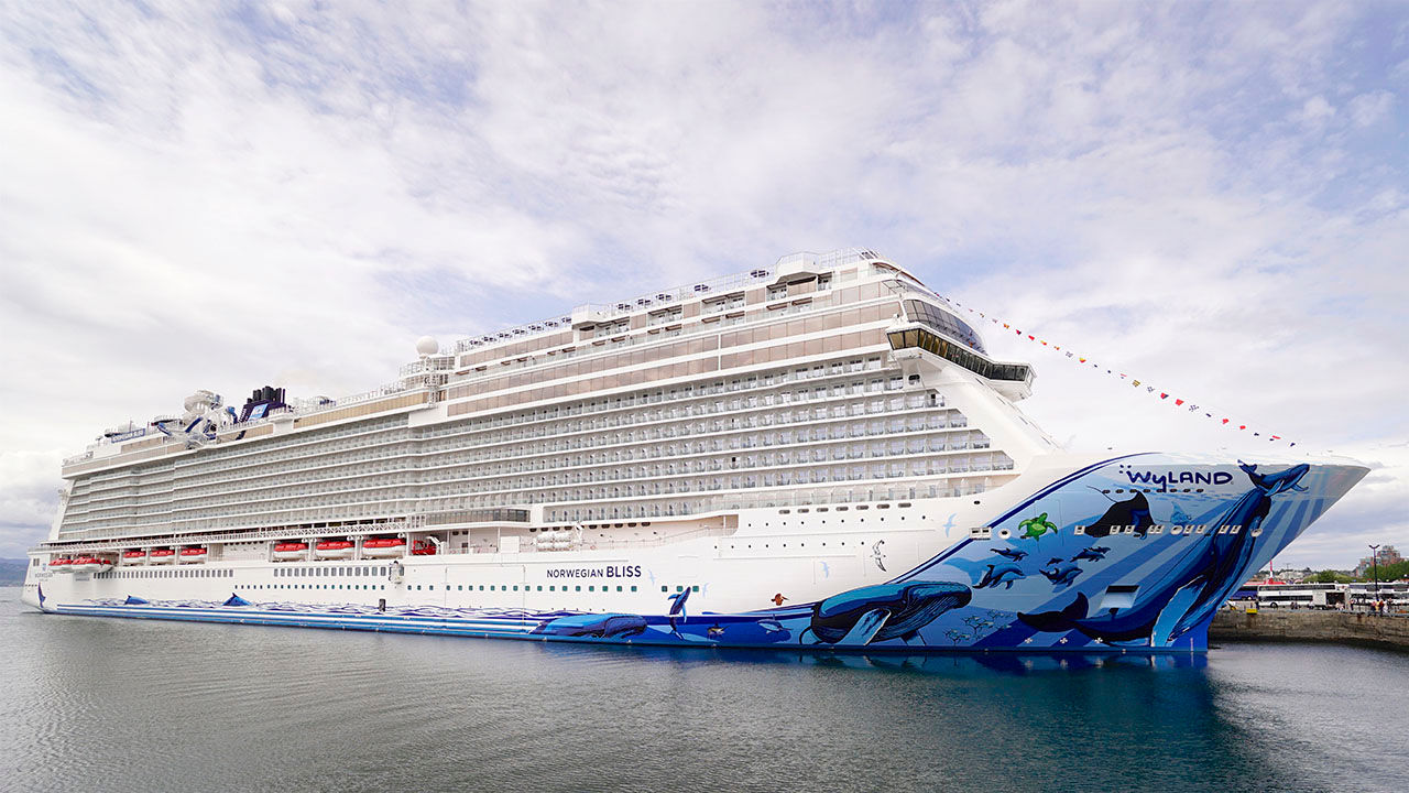 Inside Norwegian Bliss' Christening Ceremony in Seattle