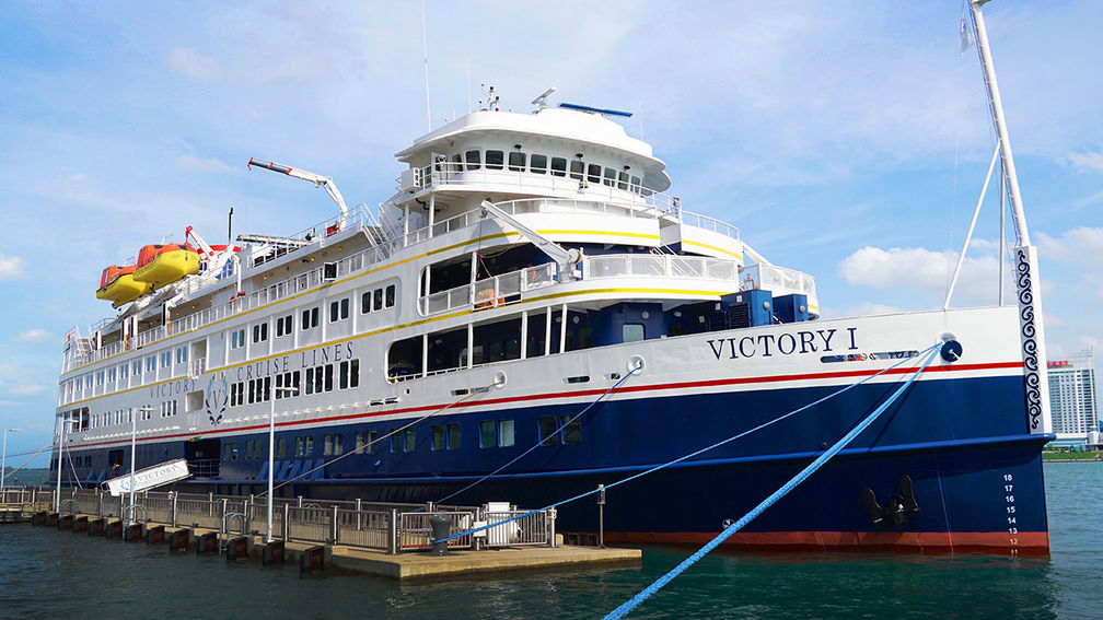 Cruise Review: Victory I