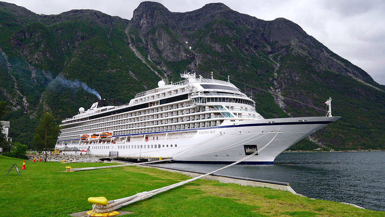 Restoring Cruise Confidence After Viking Sky Incident