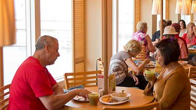 Carnival Vista provides several dining options for passengers at no extra charge. // © 2016 Carnival Cruise Line