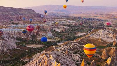 Visitors can see the sun rise over Cappadocia in a hot-air balloon. // © 2014 Thinkstock/ Tatiana Popova 2