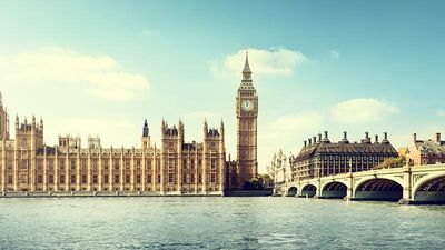 The value of the British pound vs. the U.S. dollar plunged, a huge plus for travelers headed to the U.K. // © 2016 iStock