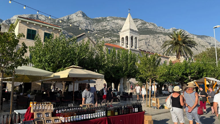 Vendors and locals fill the streets of Makarska on Fisherman’s Nights during the summer.