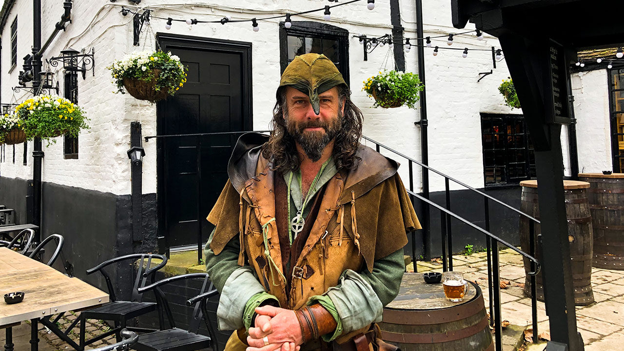 Bookworms Traveling England Will Love These Literary Tours