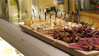 At Ostabudin’s deli, taste an array of local cheeses and cured meats, including horse, sheep and goose. // © 2017 Valerie Chen
