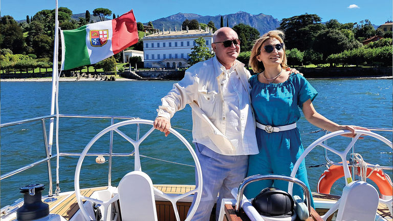 Tre Nodi Sailing offers boat tours on the lake.