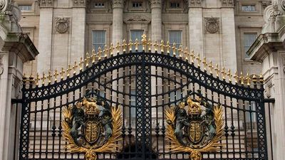 Clients will have the opportunity to see the inside of Buckingham Palace during its summer opening. // © 2016 Creative Commons user jimmyharris