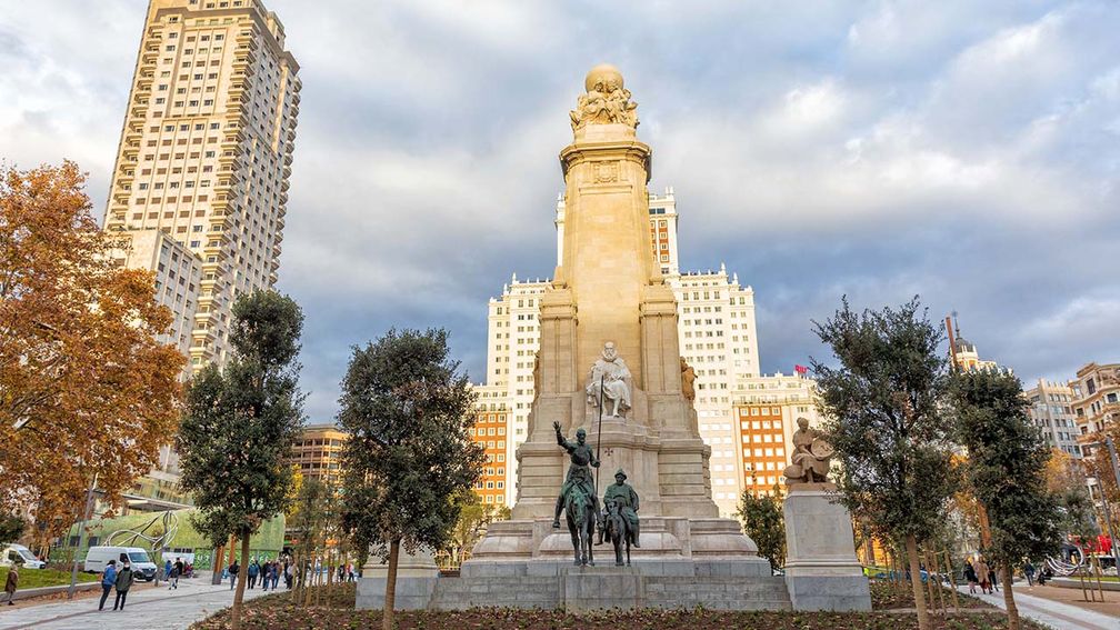 Explorar la capital de España Nomadnirvana
