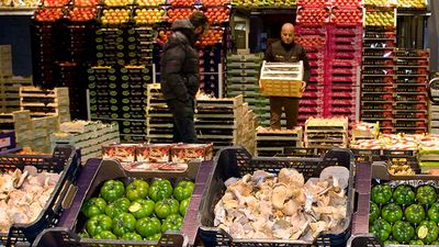 Rungis International Market covers 1,500 acres in Paris and is divided into five areas. // © 2016 Paris Tourist Office/Amelie Dupont