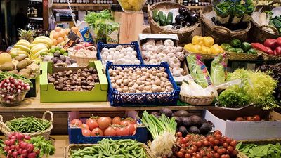 Ostermalms Saluhall has stalls devoted to produce, cheese, coffee and much more. // © 2017 VisitSweden