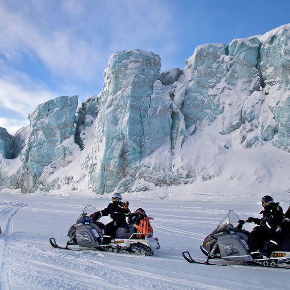 Svalbard Travel Guide: What to Do, Where to Stay and More