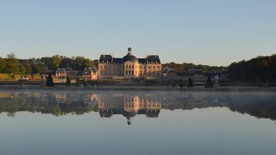 The gardens at Chateau de Vaux le Vicomte were designed by French landscape architect Andre Le Nostre. // © 2014 A. Chassaigne F