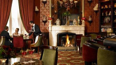 The on-site Earl of Thomond restaurant offers an elegant dining experience. // © 2015 Dromoland Castle 2
