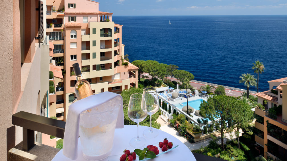 Review: Columbus Hotel Monte-Carlo, Curio Collection by Hilton