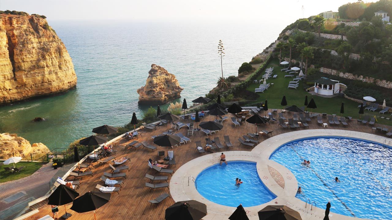 Hotel Review: Tivoli Carvoeiro Algarve Resort