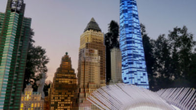 Legoland Unveils the Tallest Lego Building in the U.S.