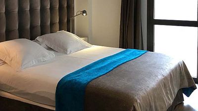 Angla Boutique Apartments, operated by Izaka hotel management company, gives families visiting Barcelona a pleasant alternative to a standard hotel room. // © 2016 Dana Rebmann
