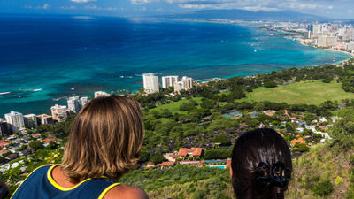 Hikers on Diamond Head now have another option. // © 2018 Hawaii Tourism Authority/Tor Johnson