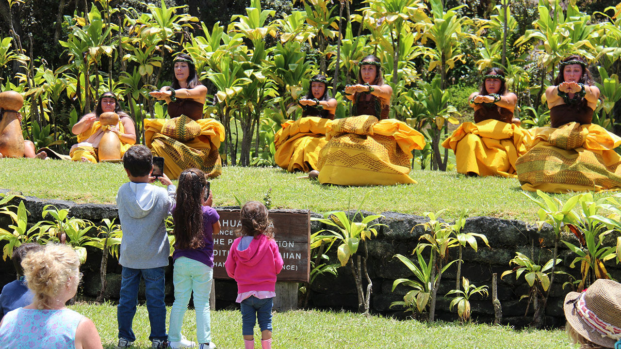 5 Sizzling Summer Events on Hawaii Island