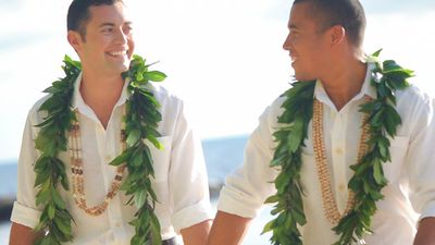 Now legal in the 50th state, gay wedding ceremonies are enhanced by the spirit of aloha. // © www.kellibullockphotography.com F