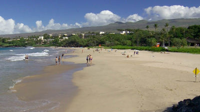 Hapuna Beach State Park boasts Hawaii Island's largest white-sand beach. // © 2013 Big Island Visitors Bureau F