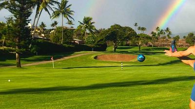 HawaiiGolf_FEATURE