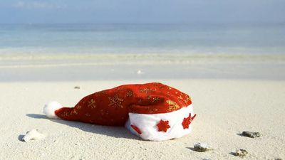 Despite its tropical climate, Hawaii knows how to get into the holiday spirit. // © 2014 Thinkstock