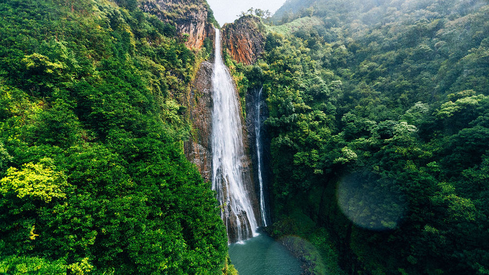 Hawaii COVID-19 Travel Update: Kauai Re-Enters 'Safe Travels,' and Good News on the Way for Vaccinated Travelers