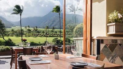 Mill House presents appetizing views of the farmlands that supply the restaurant with ultra-fresh ingredients. // © 2017 Kim Smith