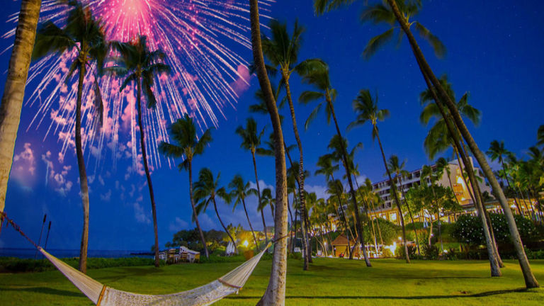 New Year’s Eve fireworks highlight a night of merrymaking at Mauna Kea Beach Hotel.