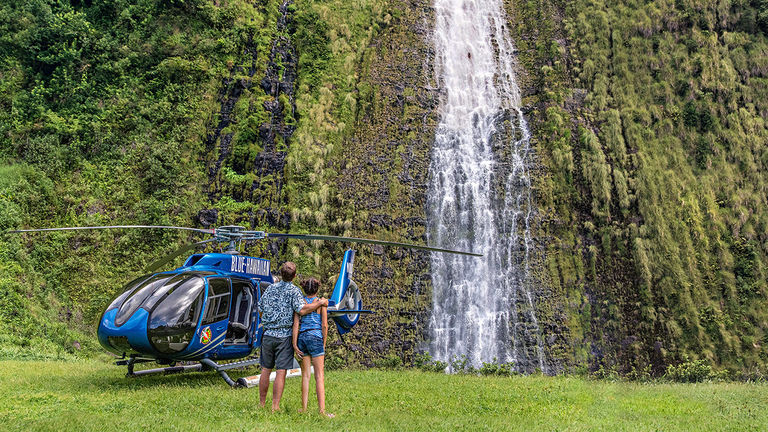 Heli VIP, a joint venture between Blue Hawaiian Helicopters and Mauna Kea Resort, takes guests to spectacular, remote settings during customized Hawaii Island tours.