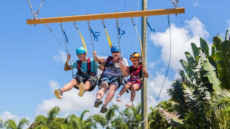 Umauma's Giant Swing makes everyone feel like a kid again.