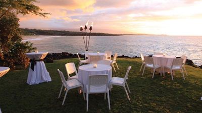 Parties can take place next to the ocean at Mauna Kea Resort. // © 2013 Prince Resorts Hawaii 3