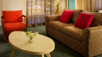 Aqua Oasis, a Joy Hotel Debuts in Waikiki