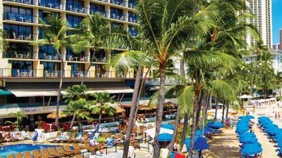 Outrigger Waikiki on the Beach has an ideal location for exploring Honolulu. // © 2013 Outrigger Hotels and Resorts 3