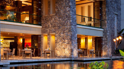 The Westin Kaanapali Villas’ Pulehu offers Italian fine dining. // © 2016 The Westin Kaanapali Ocean Resort Villas 2