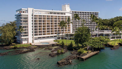 Nearly all of Grand Naniloa’s accommodations boast ocean views. // © 2017 Grand Naniloa Hotel Hilo - a DoubleTree by Hilton