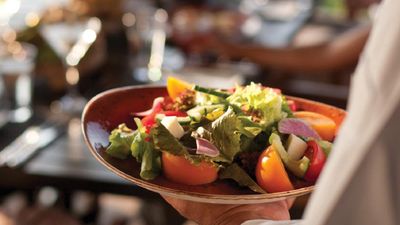 The Four Seasons Hualalai uses ingredients from Hawaii Island in its dishes. // © 2014 Don Riddles, Four Seasons 3