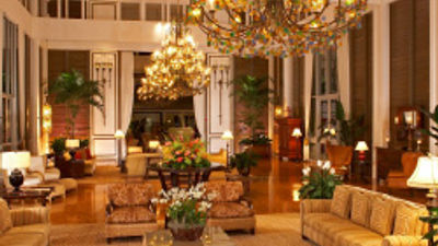The Kahala Turns 50