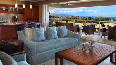 Villas at Fairmont Kea Lani come with private plunge pools. // © 2014 Fairmont Kea Lani Maui F