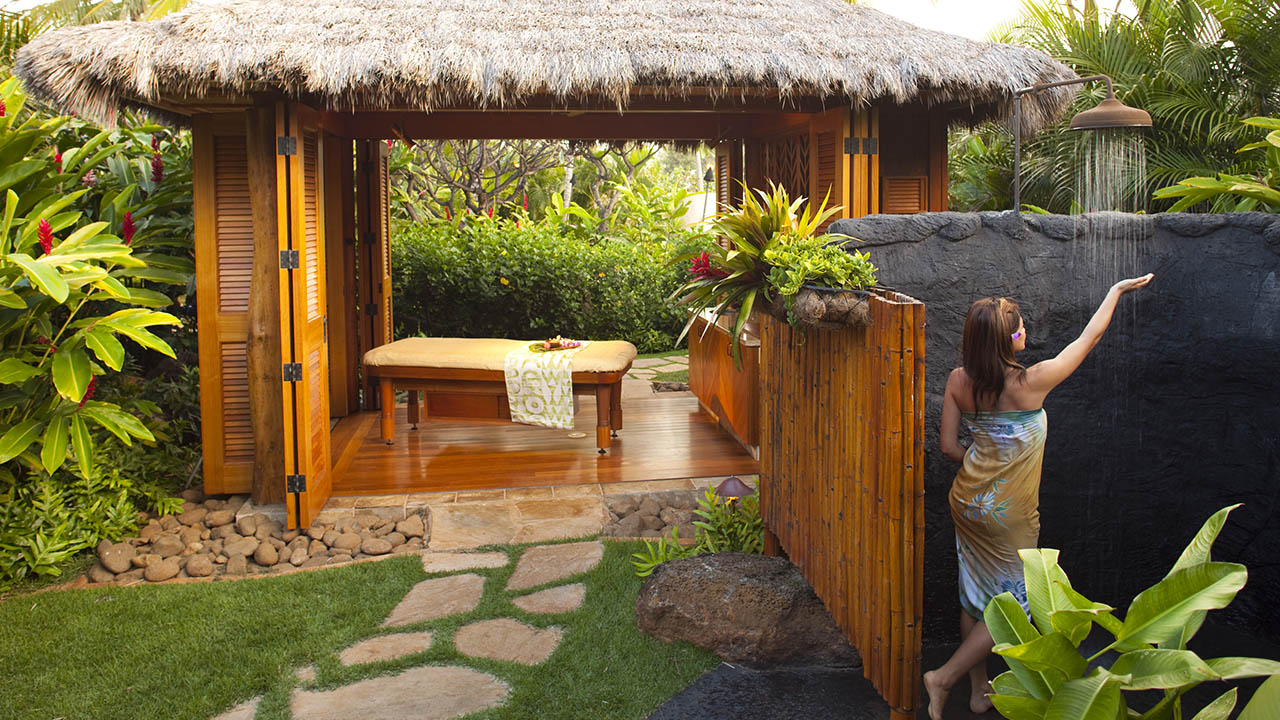 Top Hawaii Hotel Activities for Solo Travelers