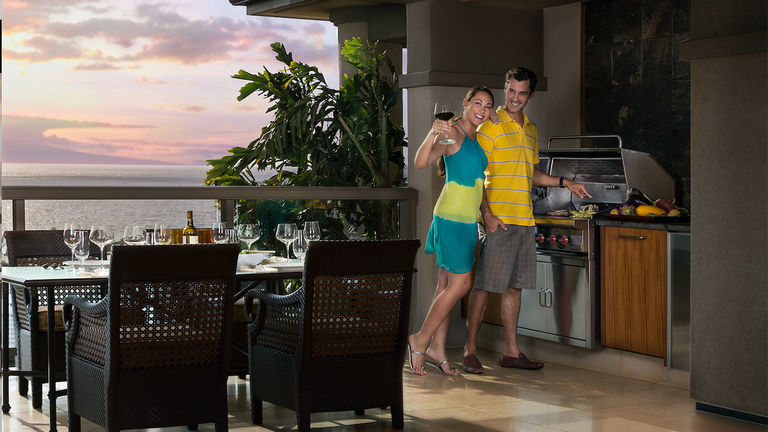 Each villa at Hoolei comes with an expansive lanai, ideal for entertaining, relaxing and spending time with loved ones.