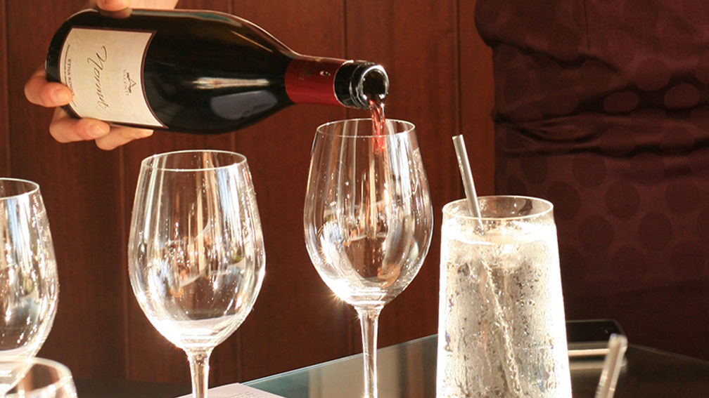 MauiWineTasting_FEATURE